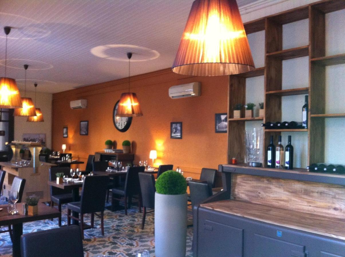 Logis Hotel Le Clos Des Oliviers Bourg-Saint-Andeol Bagian luar foto