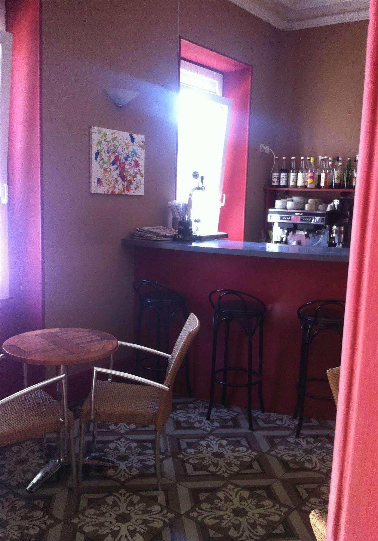 Logis Hotel Le Clos Des Oliviers Bourg-Saint-Andeol Bagian luar foto